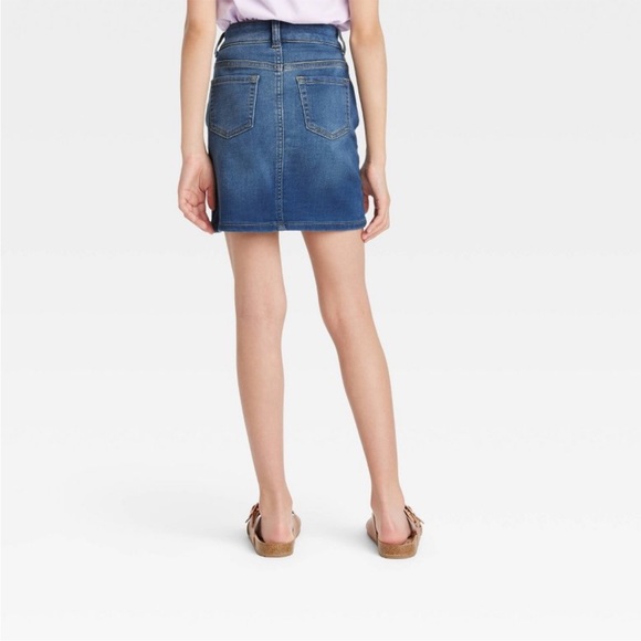 NWT Girls' Soft Wash Button-Front Adjustable Waist Jean Skirt - Dark Wash - Picture 3 of 5